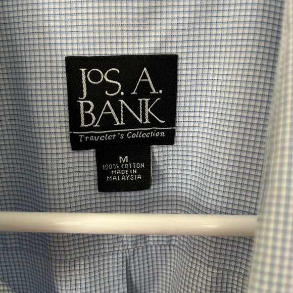 Jos A Bank men’s shortsleeved collared button up blue shirt size Med - Picture 2 of 4